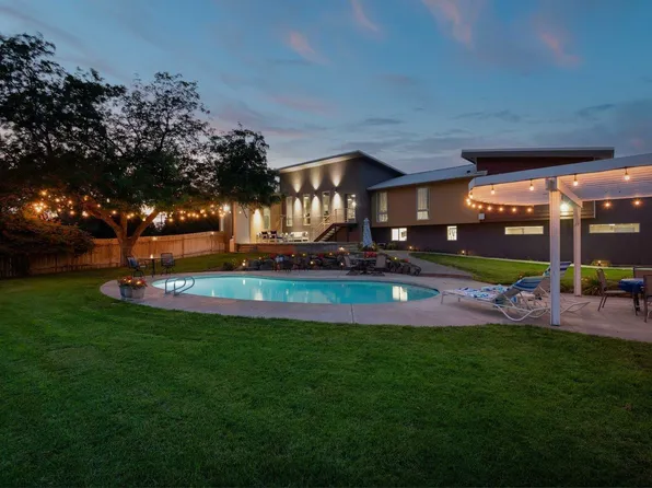 1940 Jones Rd, Richland, WA 99354