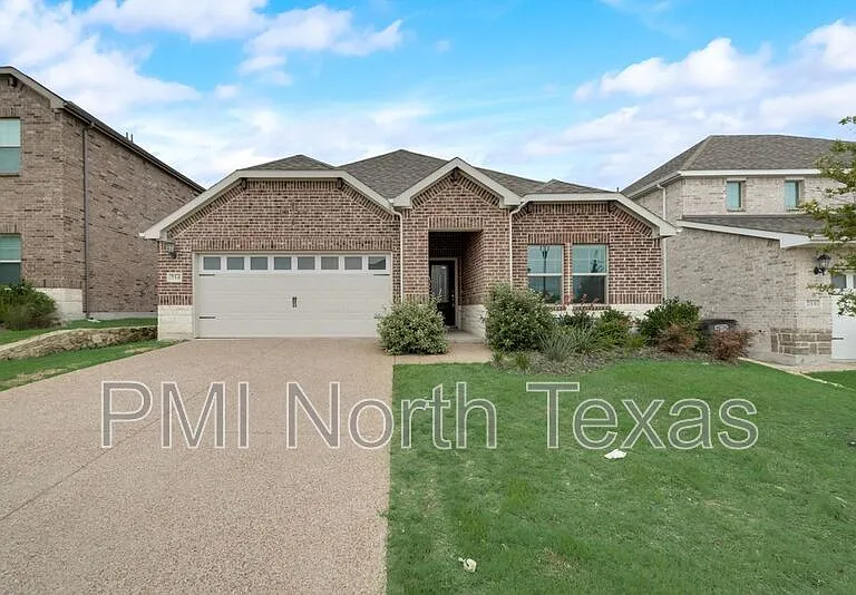 214 Stonehollow Way — Photo 3
