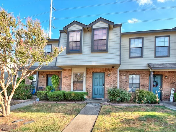 734 W Collins St, Denton, TX 76201