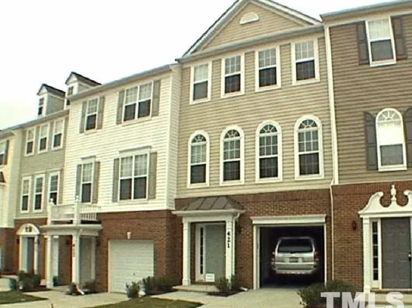421 Ruby Walk Dr, Morrisville, NC 27560