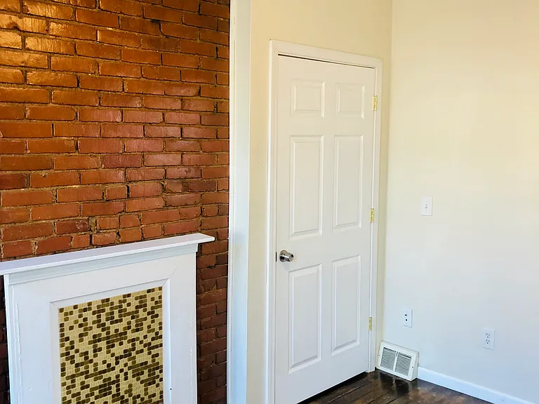 2nd floor bedroom