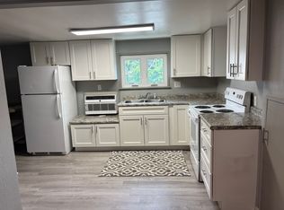 725 Penn Ave #3, Irwin, PA 15642