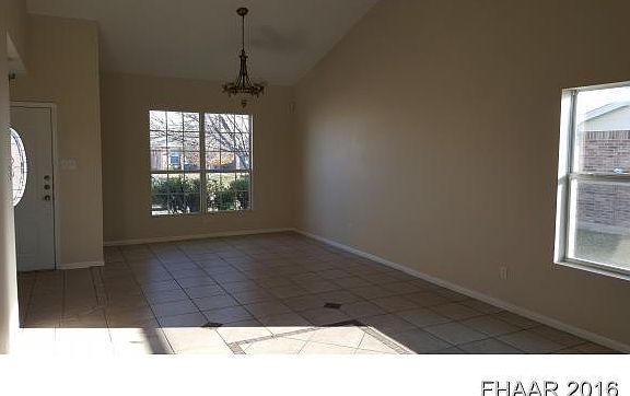 5th image of 3604 Catalina Dr