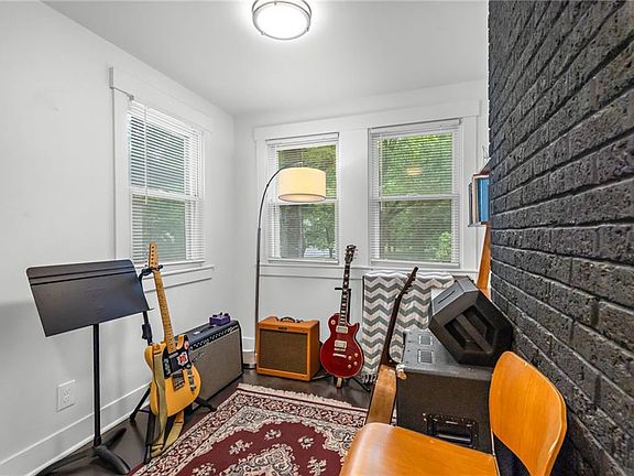 5th image of 5445 Holmes St