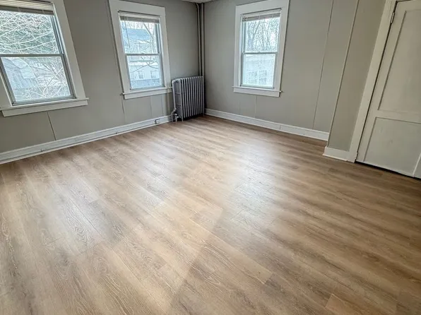 44 Center St, 44 Center St #1, Highland Falls, NY 10928