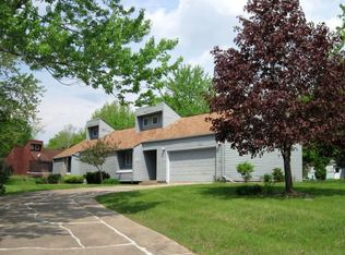 1011 Southview Dr, Fairfield, IA 52556