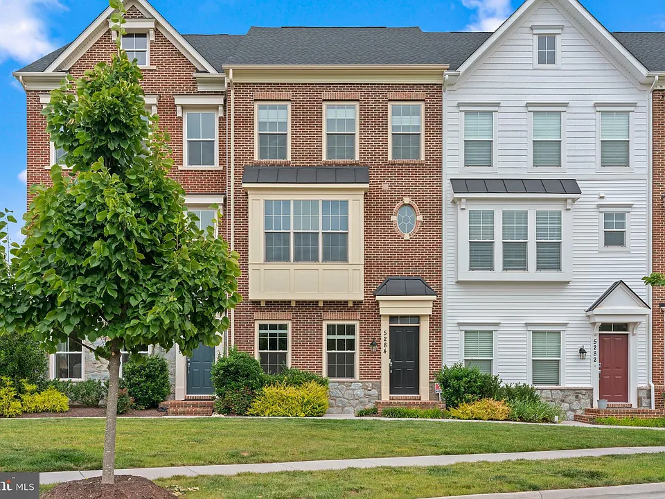 5284 Ridgeview Retreat Dr