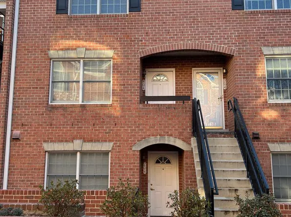 6924 Fairfax Dr Unit 404, Arlington, VA 22213