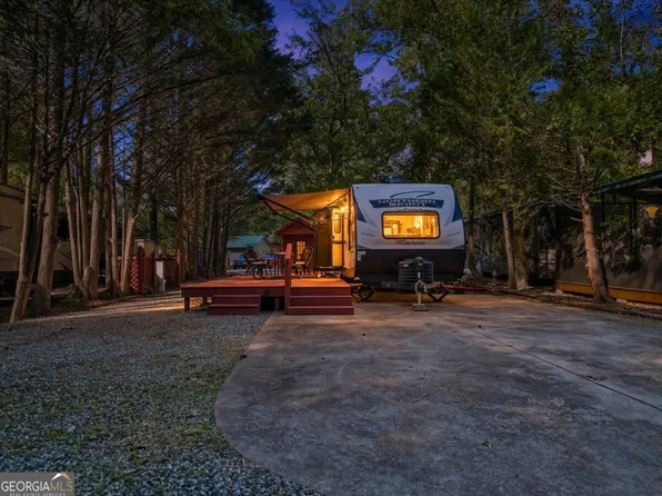 496 Hidden Valley Rd, Cleveland, GA 30528