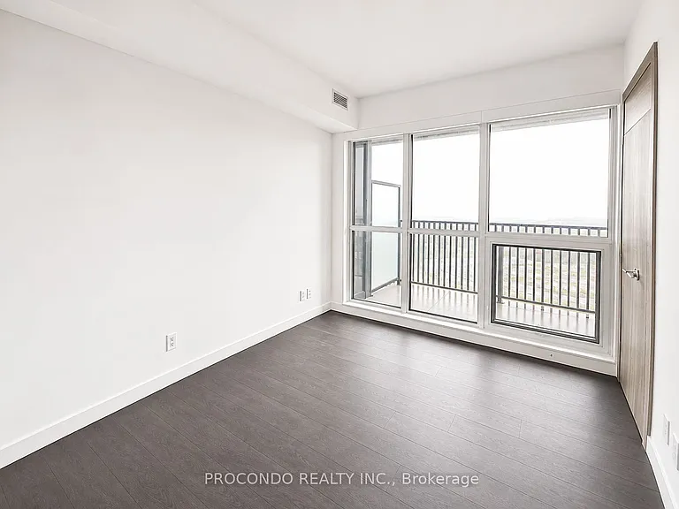 18 Esther Shiner Blvd #1511 — Photo 7