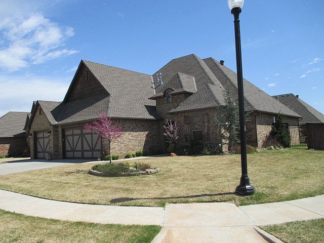 1st image of 1512 NW 175th Ct
