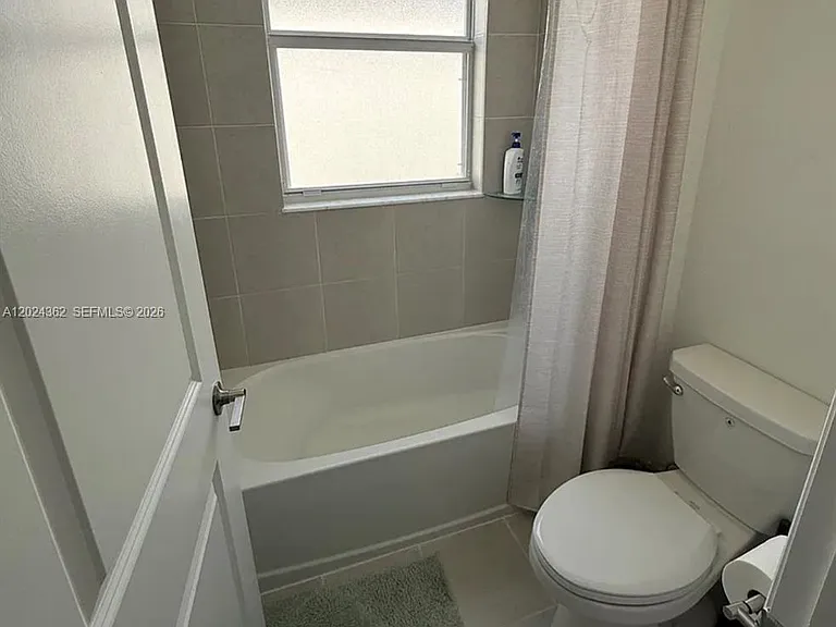 2584 SE 25th Ave — Photo 33