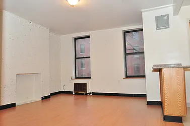 Rented by Kings Court Real Estate