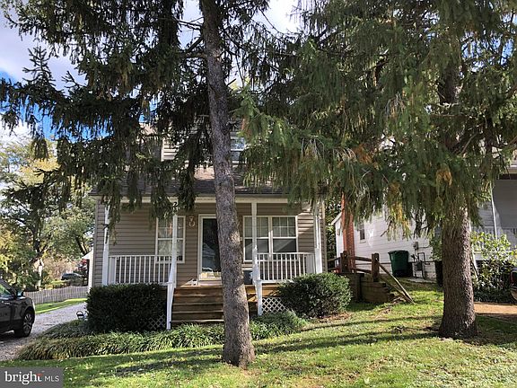 2nd image of 24 Glen Ave