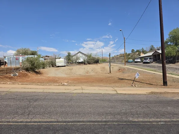 1021 N High St, Globe, AZ 85501