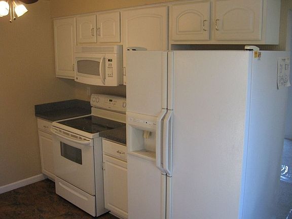Kitchen, facing NW