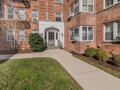 1 Bronxville Road #2K, Bronxville, NY, 10708