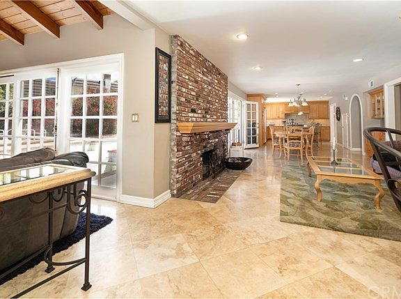 5th image of 14382 Birmingham Dr