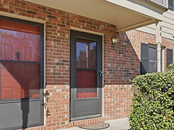 5th image of 119 Fidelity St APT H4