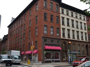 2051 Walnut St #5, Philadelphia, PA 19103
