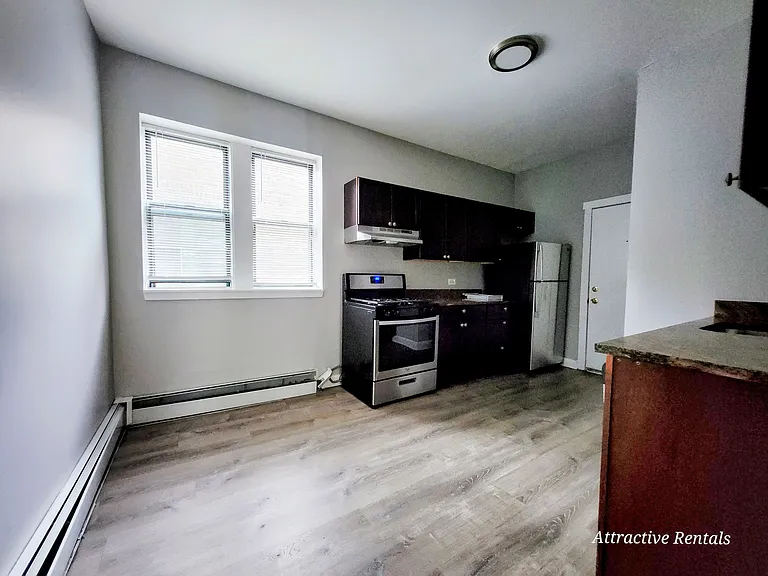 5657 W Washington Blvd #2S — Photo 5