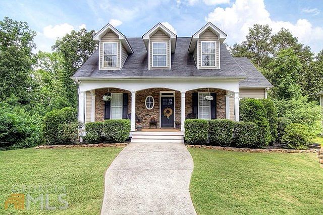 1st image of 17 Cobblestone Dr