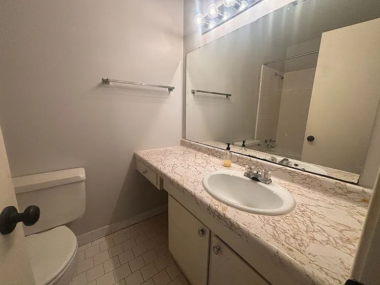 5618 B St — Photo 11
