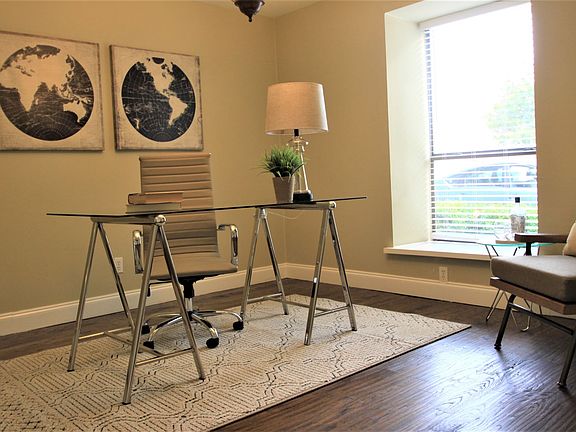 Large office / project room