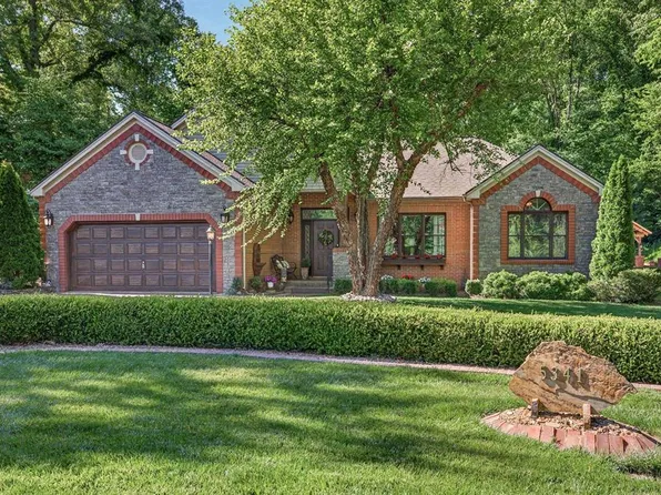 5341 Beech Hill Ln, Owensboro, KY 42301