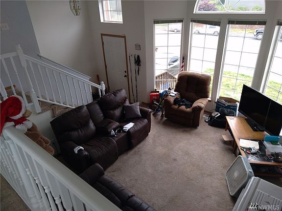 5th image of 5500 79th Ave NE
