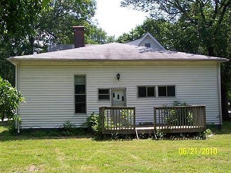 2nd image of 220 S Adams St
