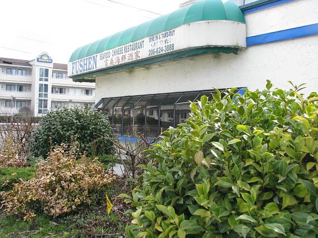 2nd image of 9019 Aurora Ave N