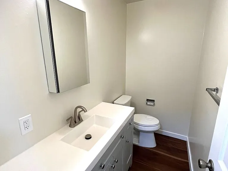 1865 Bush St #105 — Photo 12
