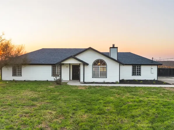 5553 S Greenwood Ave, Del Rey, CA 93616