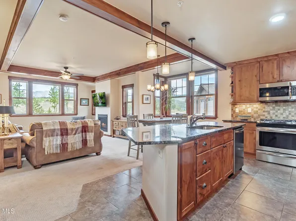 194 Cozens Pointe Circle #G101, Fraser, CO 80442