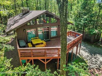 56 Skye Dr, Lake Harmony, PA, 18624