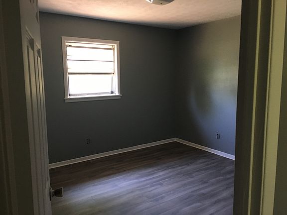 4th image of 506 King St