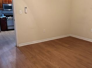 614 S 4th St APT 1R, Philadelphia, PA 19147