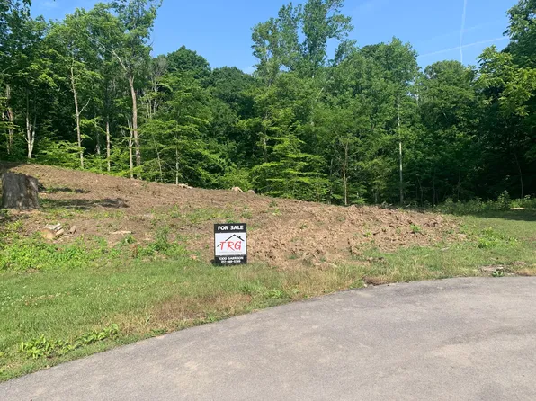 6924 Pinto Pl, Martinsville, IN 46151