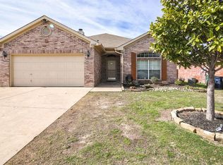 6409 Downeast Dr, Fort Worth, TX 76179