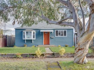 9434 21st Ave SW, Seattle, WA 98106