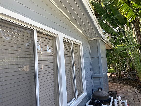 3rd image of 4412 W San Carlos St