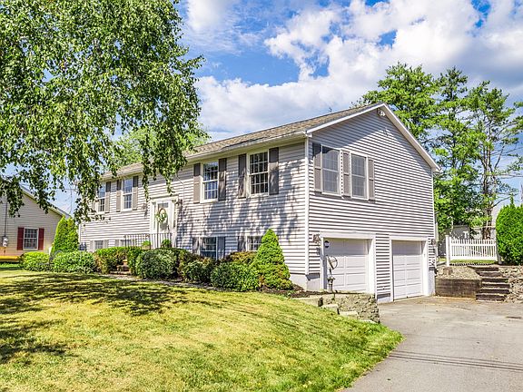 3rd image of 50 Laurel Circle