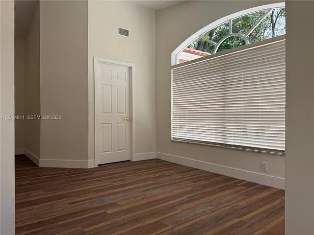 8113 SW 157th Ct — Photo 5