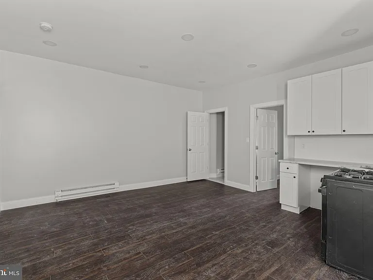 5237 Chester Ave #3 — Photo 17