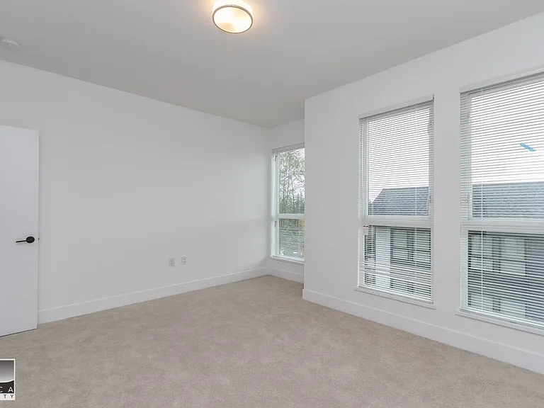 9278 Slopes Mews #2 — Photo 6