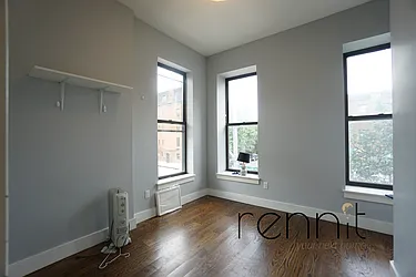 Rented by Rennit Inc.