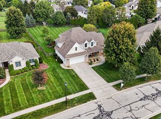 1470 Southridge Dr, Waterville, OH 43566