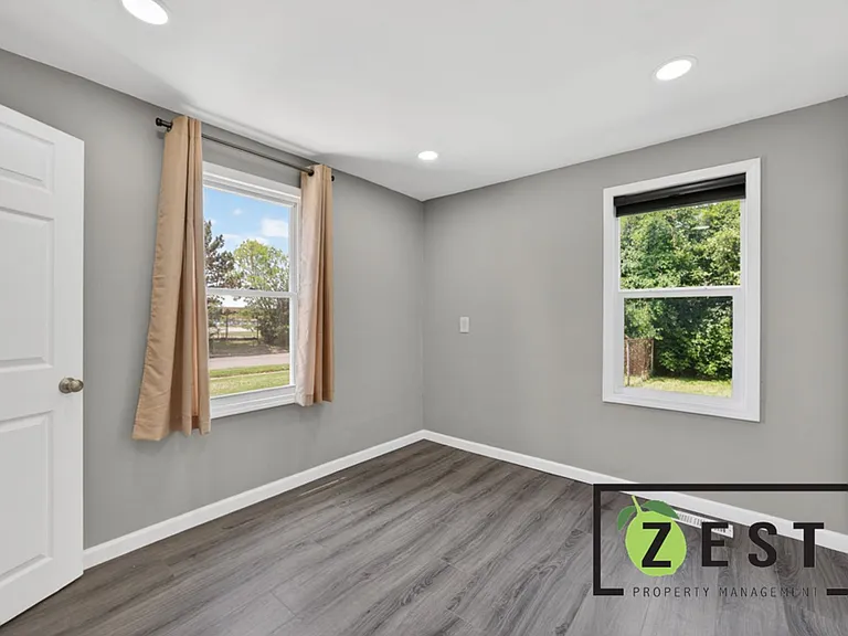 11726 Deering St — Photo 11