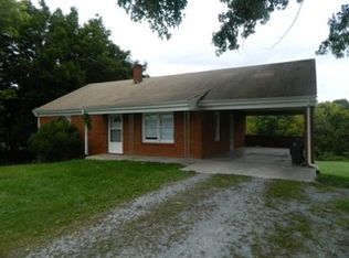 1738 Wards Ferry Rd, Lynchburg, VA 24502